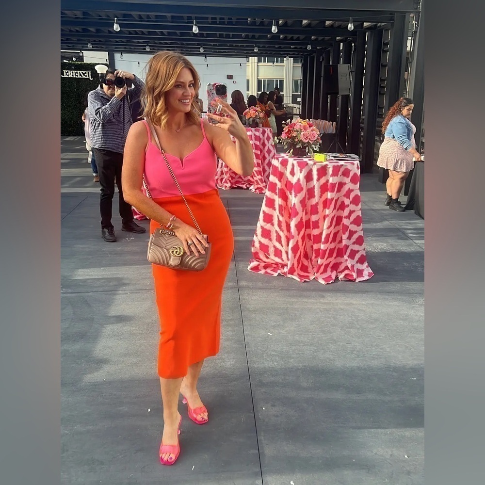 Express Body Contour V-Wire Color Block Midi Sweater Dress Large - Picture 12 of 16